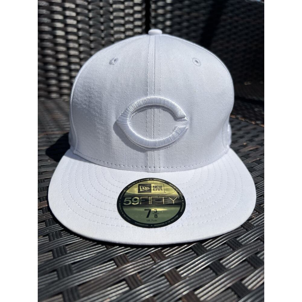 Cincinnati Reds New Era White on White 59FIFTY Fitted Hat 7 3/8